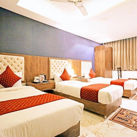 Mayda Inn- A Boutique Hotel Нью-Дели Экстерьер фото